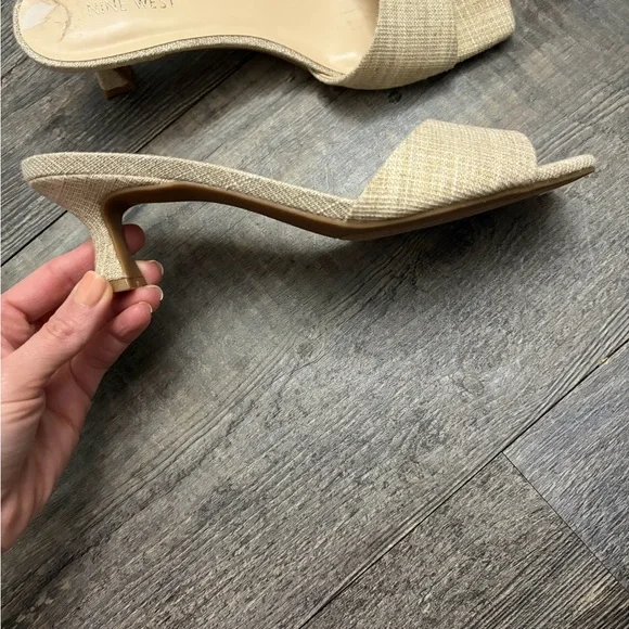 Nine West Beige and Gold Kitten Heel - Picture 2 of 4